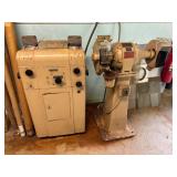 Lot #31 Black & Decker Grinder & Buehler Sander