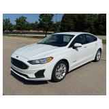 Lot #2 UM#235- 2019 Ford Fusion Sedan- 7k
