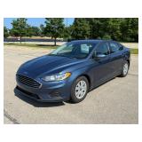 Lot #14 UM#289- 2019 Ford Fusion Sedan- 123k (M)