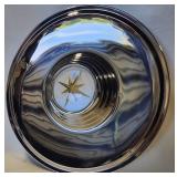 Lot 101:  NOS Wheelcover for a 1956-1957 Lincoln Premiere
