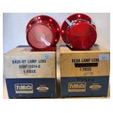 Lot 127: NOS BACKUP LENS AND TAILLAMP ASSEMBLY FOR THE 1960 LINCOLN CONTINENTAL MARK V