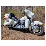 2003 Harley Davidson Ultra Classic Touring Motorcycle w/ 23,250 Miles