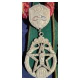 Vintage Odd Fellows Necklace Medallion