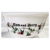 Tom & Jerry Punch Bowl - Skiing