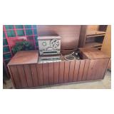 Zenith MNT2670 Stereo w/ Tube Tape Recorder Deck