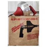 Milwaukee Drai9n Cleaner