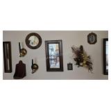 Group of Wall Decor w/ Mirrors, Ornate Frames,etc