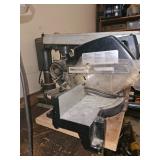 Black & Decker Professional Radial Arm Saw