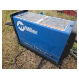 Miller Spectrum 375 X-Treme Welder