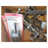 Box Lot with Pulley Pullers