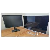 2 ct. Computer Monitors: View Sonic 32' & Dell 24'