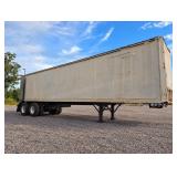 Commercial Enclosed Semi-Trailer / Dry Van Storage