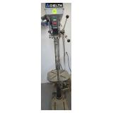 DELTA 17-965 Floor Drill Press - 16 1/2"