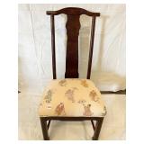 ORIENTAL MOTIF FABRIC - 2 ARMCHAIRS - 4 SIDE