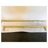 ANTIQUE FINISH TOWEL BAR