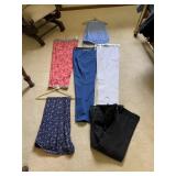 SIX PAIRS PANTS CHRISTOPHER & BANKS 6