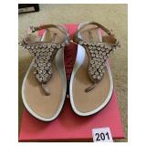 VANELI NEW SANDALS 7.5 N WITH RHINESTONE TOPS