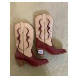 FRYE SZ. 7 B COWBOY BOOTS
