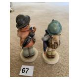 WESTERN GERMANY VIOLIN PLAYER W/ PIG IN BACKPACK