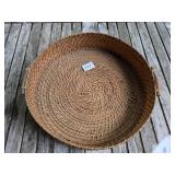 LARGE ROUND FLAT BASKET WITH WOOD HANDLES GOOD