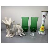 TWO GREEN GLASSES, TWO SMALL WHITE FIGURINES VASE
