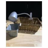 CLIP LIGHT, BASKET, TIN BASKET