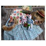 VINTAGE KIDS CLOTHING COWBOY HAT KNITTED BUNNY