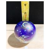 MOON AND STAR PAPERWEIGHT SIGNED LUNDBERG STUDIOS