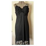 VAN RAALTE LACY BLACK FULL SLIP LACE CUPS 4" LACE