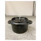 ENAMELED MINI CAST IRON POT WITH COVER 2.5" H