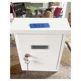LOCKING MAILBOX, LIKE NEW, "SERENE LIFE