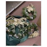 WREATHS IN PROTECTIVE BAG
