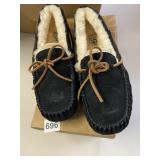 SZ. 9 UGG W DAKOTA BLACK