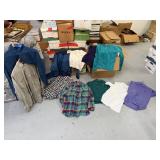 ASSORTMENT OF CLOTHING INCLUDING VINTAGE AND