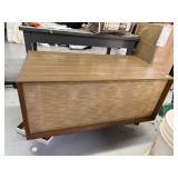 MID-CENTURY SPEAKER IN GREAT CABINET