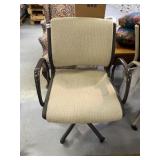 ROLLING OFFICE CHAIR