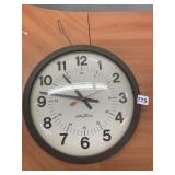 SETH THOMAS BATTERY OPERATED CLOCK