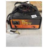 BATTERY CHARGER