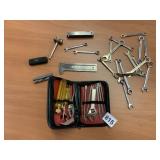 TOOLKIT WRENCHES ALLEN KEYS CRAFTSMAN, BUCK KNIFE