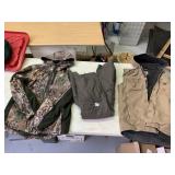 CARHARTT LINED VEST SIZE MEDIUM, NEW GUIDE GEAR
