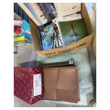 ORGANIZER PACKETS, TRAVEL MAGAZINES