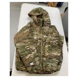 CAMOUFLAGED SIZE MEDIUM JACKET