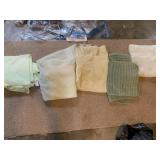 BATH TOWELS