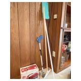 DIRT DEVIL, REACH STICK, SQUEEGEE ETC.