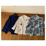 LIZ SZ LARGE CARRIGAN SWEATER, CAMO RAINCOAT BY