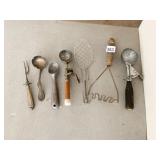 ICE CREAM SPOONS, SERVING PIECES ETC.