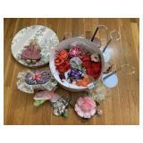 DOLL STANDS, HAT BOX FILLED WITH BOUTONNIERE