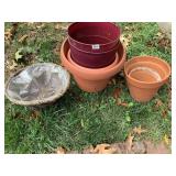 PLASTIC & CLAY PLANTERS