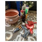 PLASTIC PLANTER, PRUNERS DUSTPAN DEER AND RABBIT