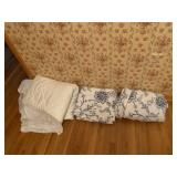 QUEEN SIZED FLANNEL SHEETS AND MATTRESS PROTECTOR